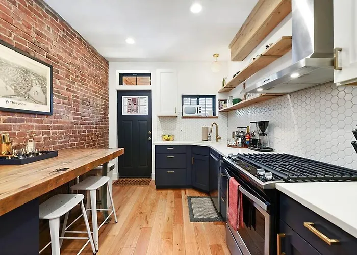Hostwise - The Lodi - Lower Lawrenceville, Beautiful! Pittsburgh